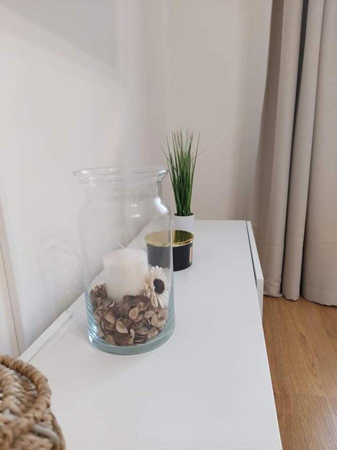 Alfoeldi Palace Apartman Debrecen Ngoại thất bức ảnh