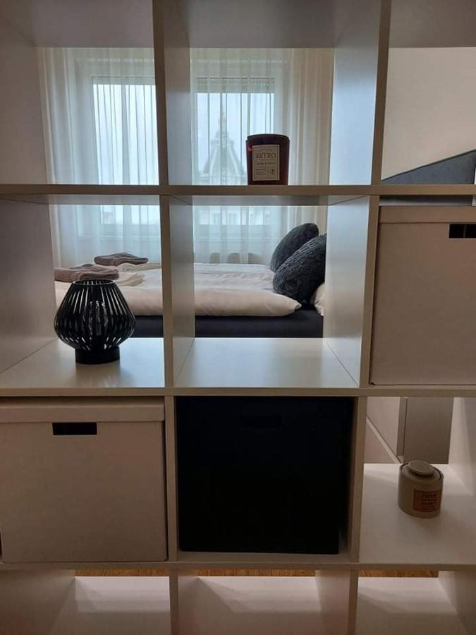 Alfoeldi Palace Apartman Debrecen Ngoại thất bức ảnh