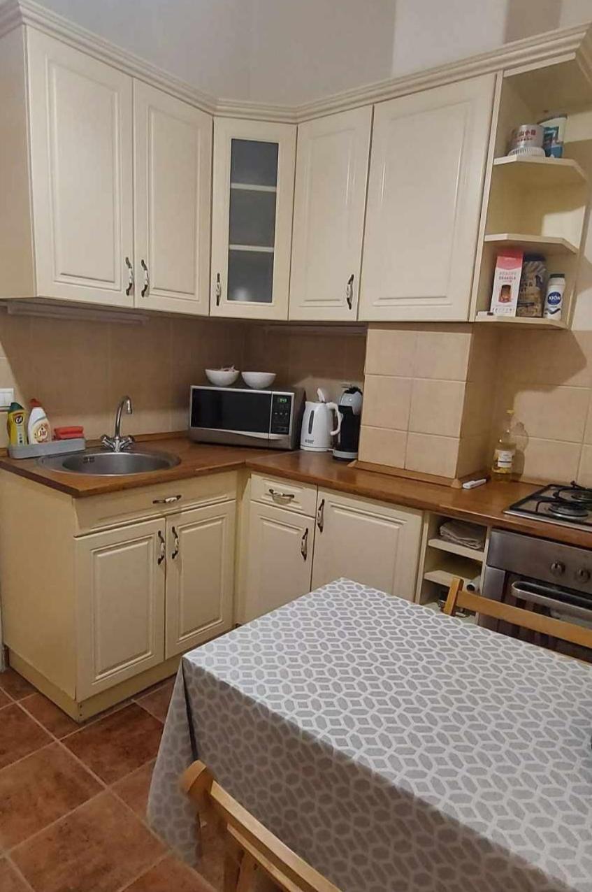 Alfoeldi Palace Apartman Debrecen Ngoại thất bức ảnh