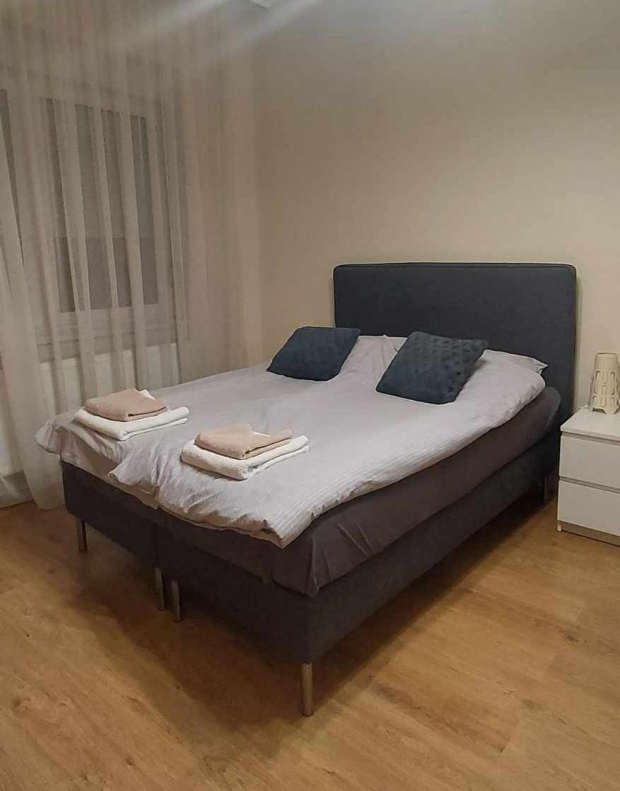 Alfoeldi Palace Apartman Debrecen Ngoại thất bức ảnh