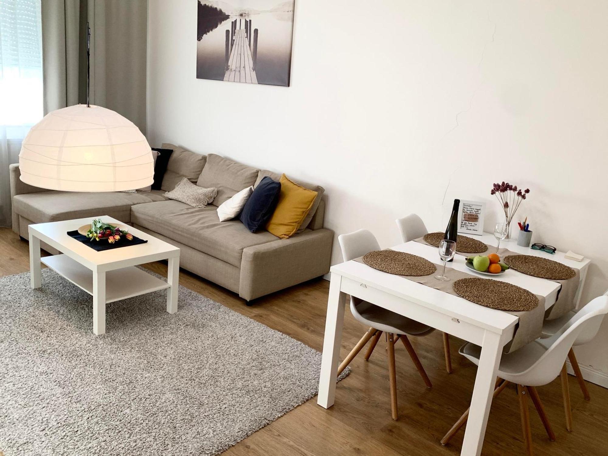 Alfoeldi Palace Apartman Debrecen Ngoại thất bức ảnh